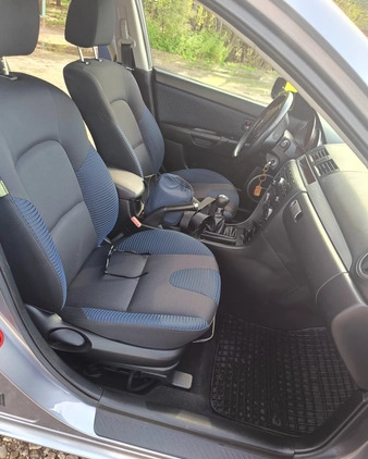 Mazda 3 cena 16000 przebieg: 244000, rok produkcji 2006 z Ząbki małe 121